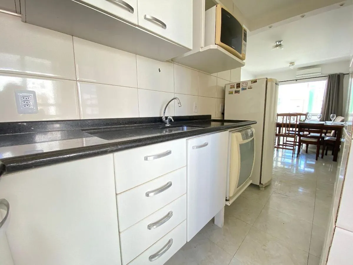Balneário CamboriúNvr62B - Quadra Mar, Sacada, 2 Dorm, Climatizado公寓