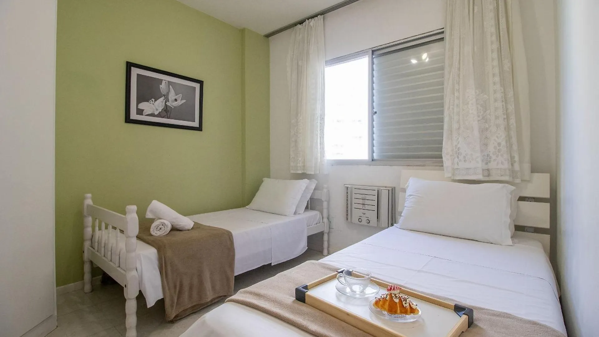 Balneário CamboriúNvr62B - Quadra Mar, Sacada, 2 Dorm, Climatizado公寓 公寓