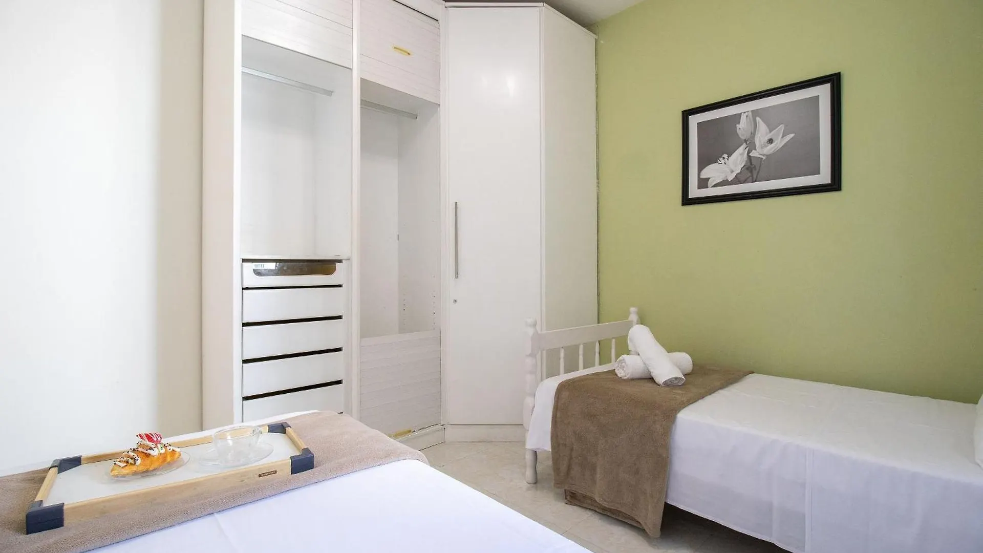 Balneário CamboriúNvr62B - Quadra Mar, Sacada, 2 Dorm, Climatizado公寓 0*, Balneário Camboriú 巴西